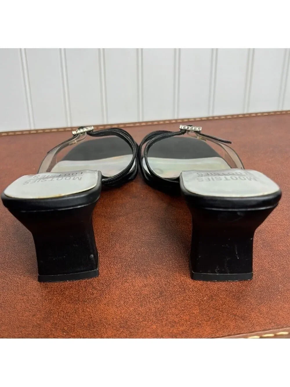 Mootsies Tootsies Holographic Heeled slides Size 6